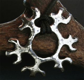 A very rare ancient Viking bronze amulet VEGVISIR? 2