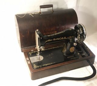 1925 Antique Singer Electric Sewing Machine w Bentwood Case,  Key & Knee Treadle 2