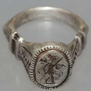 Roman Silver Seal Ring Circa 100 - 200 Ad - Perfect