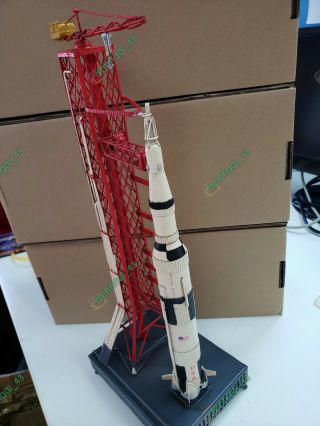 Nasa Apollo Usa Flying To Moon Tin Saturn V Rocket & Launch Pad Tinplate Model