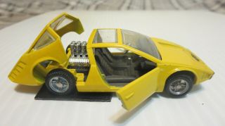 Mattel Mebetoys A - 45 Alfa Romeo Iguana 1/43 Scale Yellow Italy Hot Wheels Euc