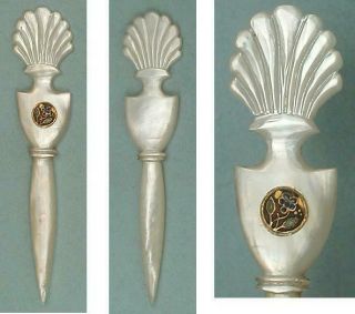 Antique Palais Royal Mother of Pearl Stiletto / Awl With Pansy Seal Circa 1820 2