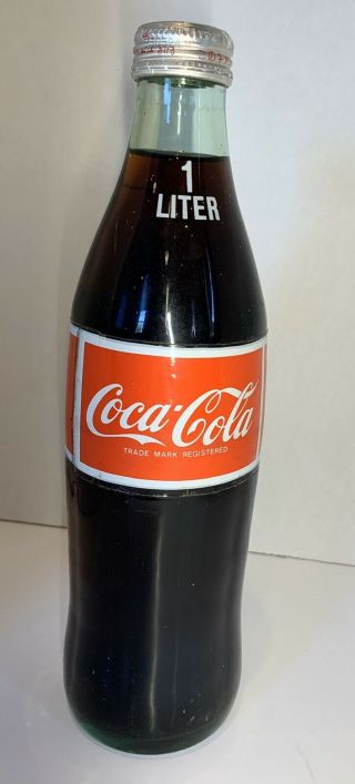 Vintage Japanese Rare Glass Coca Cola 1 Liter Full Screw Cap Bottle Japan