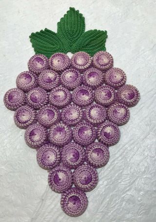 Vtg Hand Crochet Variegated Purple Mgrape Cluster Bottle Cap Pot Hot Pad Trivet