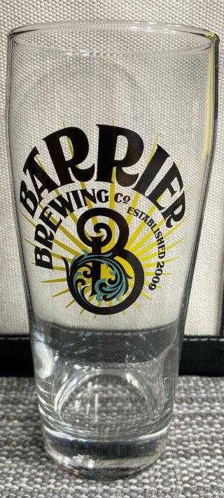 Barrier Brewing Co.  Logo Willi Becher Style Beer Glass 16 Oz Oceanside Ny Ipa