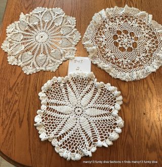 Vintage Set Of 3 Cream Crocheted Round Doilies 12 " And 14.  5 " Diameter