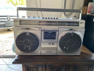 Sanyo M9935k Am - Fm Cassette Stereo Boombox Vintage 80s Radio Ghetto Blaster