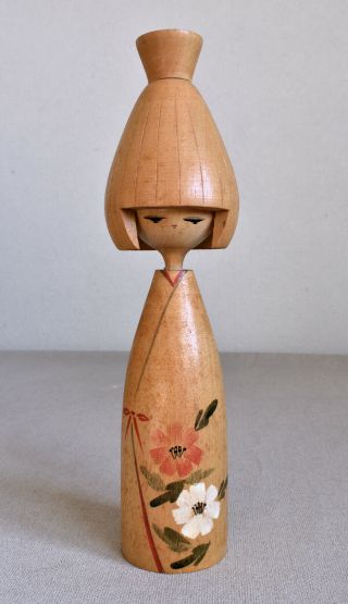 24cm (9.  5 ") Japanese Sosaku Kokeshi Doll : Signed