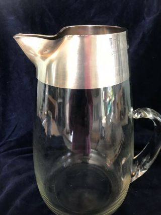 Vintage Mid - Century Dorothy Thorpe Pinched Lip Crystal Pitcher Silver Rim 10”
