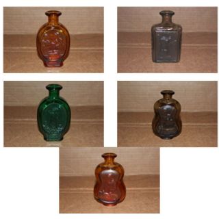 (5) Dar Daughters Of The American Revolution Glass Bottle D.  A.  R.  1979