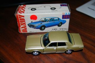 Tomy Tomica Dandy Toyota Crown Sedan 1/49 1978
