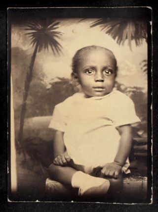 Teeny Doe - Eyed Adorable Black Boy & Island Backdrop 1930s Photobooth Photo