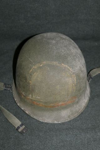 Ww2 - Korean War Era U.  S.  M1 Helmet Front Seam W/para Straps,  No Liner