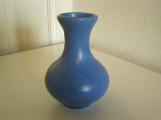Vintage Matt Blue Catalina Island Pottery Ball Vase.