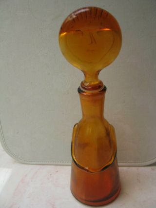 Vintage Mid - Century Modern Amber Art Glass 10 " Decanter W Face Stopper.