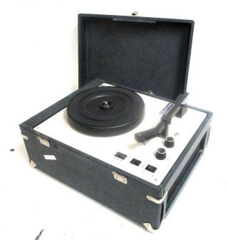 Vintage Califone 1010av 3 Speed Record Player