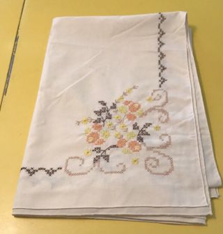 Vintage Cotton Tablecloth Cross Stitch Embroidery Flowers Antique Dining Kitchen