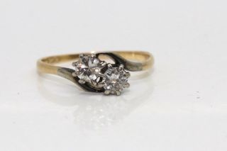A Fine Antique Art Deco 18ct Gold & Platinum Two Stone 0.  40ct Diamond Ring 15940