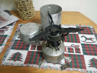 Ww2 Us Army C.  M.  Mfg Co 1945 Camp Field Single Burner Stove Pw - 1 - 45 M - 1942