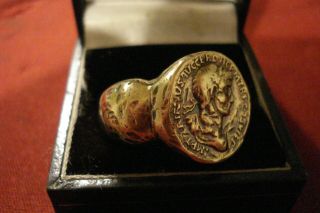 LARGE ANCIENT ROMAN BRONZE RING - - ' TRAJAN ' - - DETECTOR FIND 2