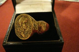 LARGE ANCIENT ROMAN BRONZE RING - - ' TRAJAN ' - - DETECTOR FIND 3
