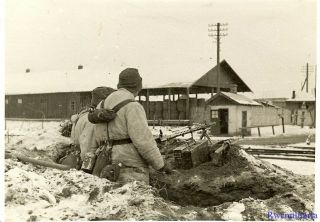 Press Photo: Best Wehrmacht Mg - 34 Machine Gun Team In Winter; Shitomir,  Russia