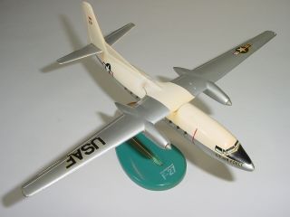 Vintage Fairchild F - 27 Us Air Force Fokker Fh - 27 Resin Contractor Airplane Model