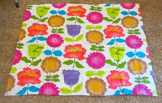 1 Yard - Vhy Hawaiian Textiles Fabric Floral Flowers Print Vintage 5444