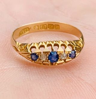 A Ladies Quality Antique 18ct Gold Sapphire & Diamond Ring,  Birm 1908