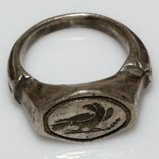 Very Rare - Roman Republic Silver Seal Ring Depicting Eagle Ca 100 - 50 Bc