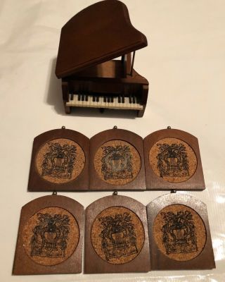 Vintage Novelty Wooden Grand Piano Wooden Holder & 6 Piece Cork Coaster