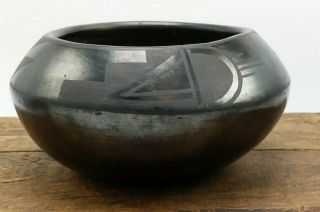 Vintage San Ildefonso Or Santa Clara Pueblo Native American Pot - Black On Black