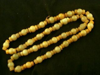 26 Inches Chinese Old Jade Hand Carved Beads Prayer Necklace C011