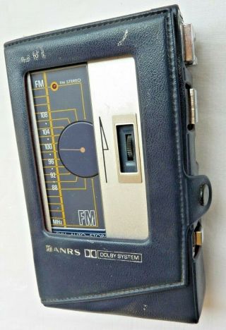 Jvc Cq - F2 Walkman Personal Cassette Player Vintage