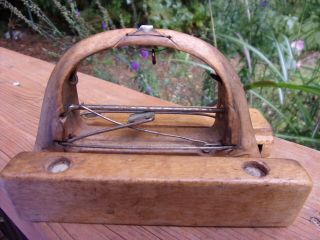 1900 ' s fascinating antique sewing trim making shuttle tool lace hat ribbons OLD 3
