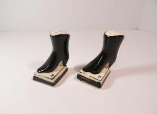 Vtg Green Ladies Calf Boot Ceramic Salt & Pepper Shakers Set Japan