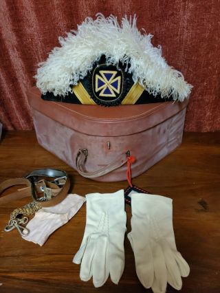 Vintage Masonic Knights Templar Chapeau,  Fitted Hat Storage Carry Case