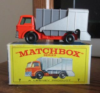 Vintage Lesney Matchbox 7 Refuse Truck Mib