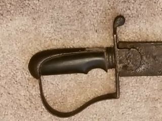 Antique Islamic curved sword with Arabic script 3