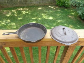 Vintage Griswold No.  8 Smooth Bottom & Top 10 1/2 Inch Cast Iron Skillet 704