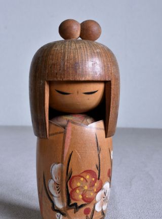 14.  5cm (5.  7 ") Japanese Sosaku Kokeshi Doll : Signed Kojo
