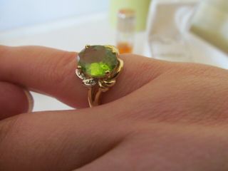 Vintage 14k Solid Gold And Peridot Ring Size 6