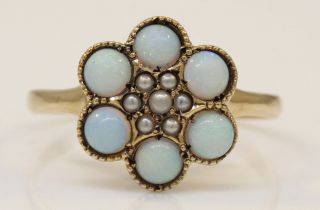 Lovely Vintage 14k Yellow Gold Ring With 0.  50 Ctw Opals And Pearls E23