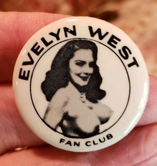 Evelyn West " Hubba Hubba Girl " Stripper Fan Club Pinback 1 1/4 "