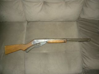 Vintage Daisy No.  111 Model 40 Red Ryder Carbine Bb Gun With Saddle Ring -