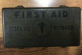 Ww2 Military Metal Vehicle First Aid Kit 977400 Mb Gpw W/contents Bandages