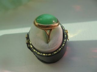 Vintage Imperial Green Jadeite Jade Solid Gold Ring