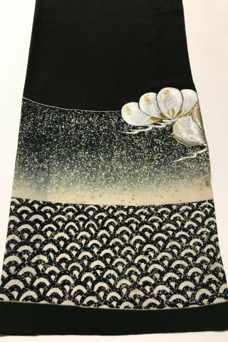 @@japanese Vintage Kimono/ Tomesode Black Silk Fabric/embroidered Pine Tree B - 32