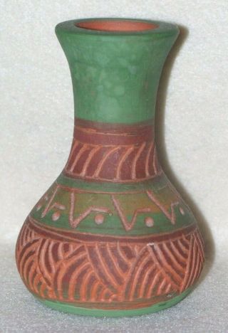 Vtg Navajo Pottery Vase Signed Etched Ceramic Indian Native American Art