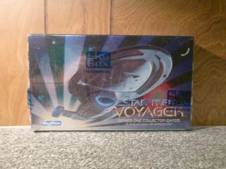 1995 Skybox Star Trek Voyager Series One Box